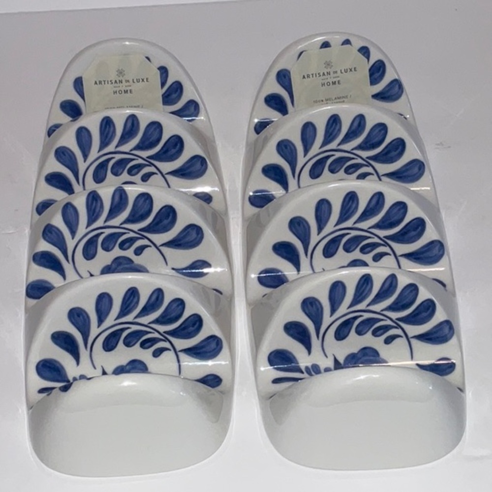 ARTISAN DE LUXE BLUE ROSE SCROLL 2 MELAMINE TACO HOLDERS 4 TACOS each. NWT